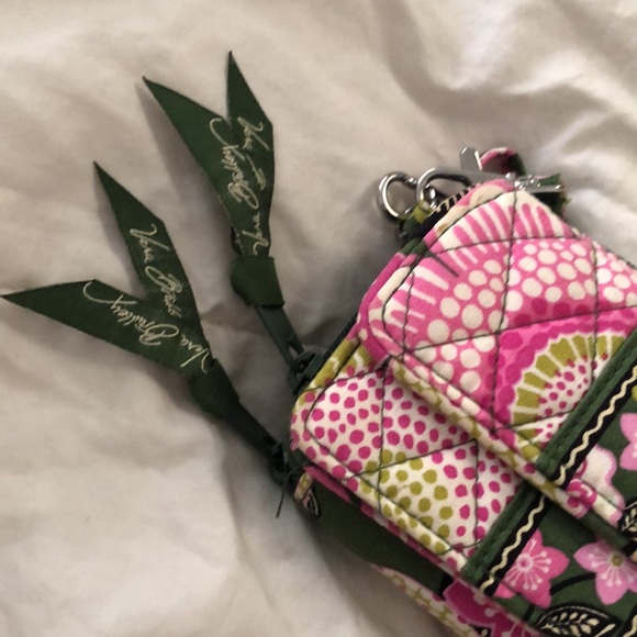Vera Bradley Crossbody/Wristlet Wallet - Picture 5 of 5